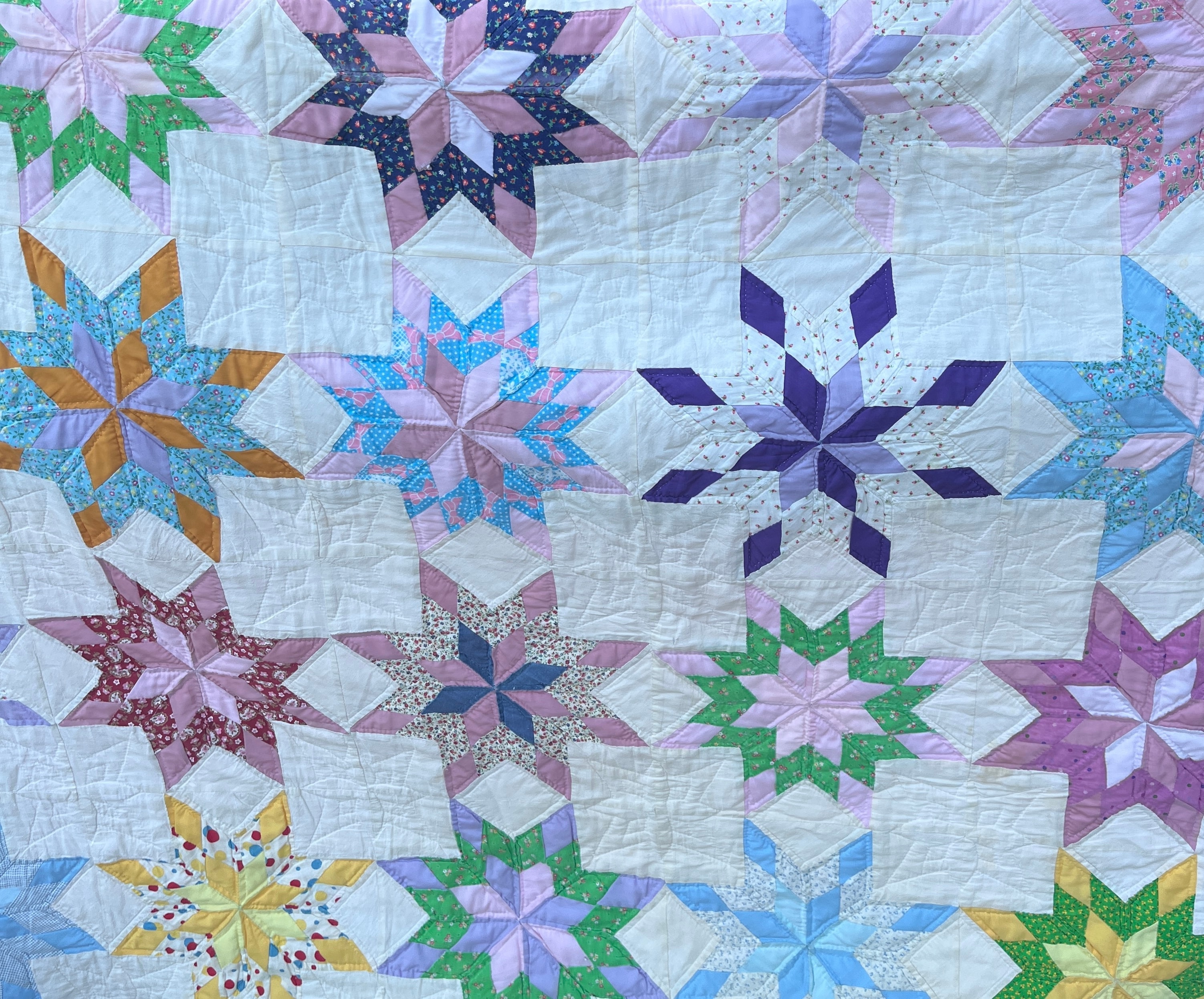 Colorful star pattern patchwork quilt